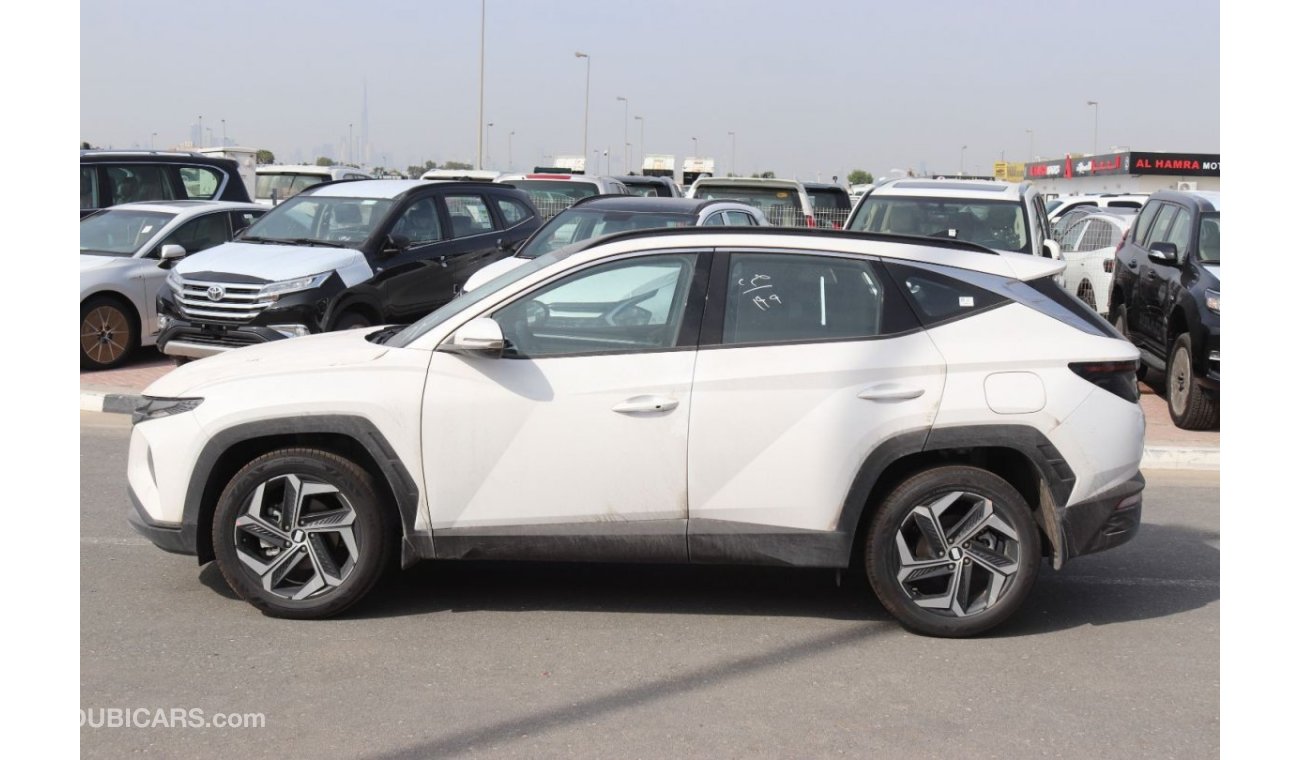 Hyundai Tucson 2.0L Panoramic / Push Start /2 Electric seat / Wireless charges / monitor  2023 Full Option