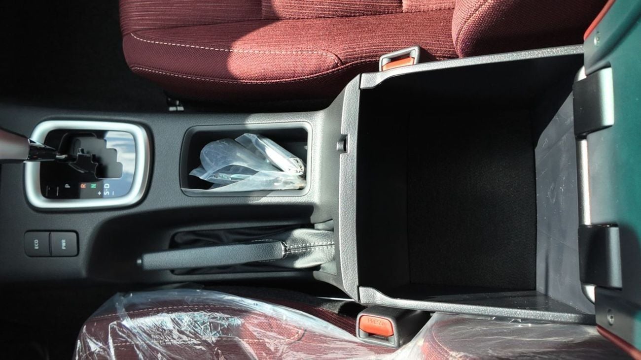 تويوتا هيلوكس TOYOTA HILUX SR5 4.0 V6 4WD A/T 2026