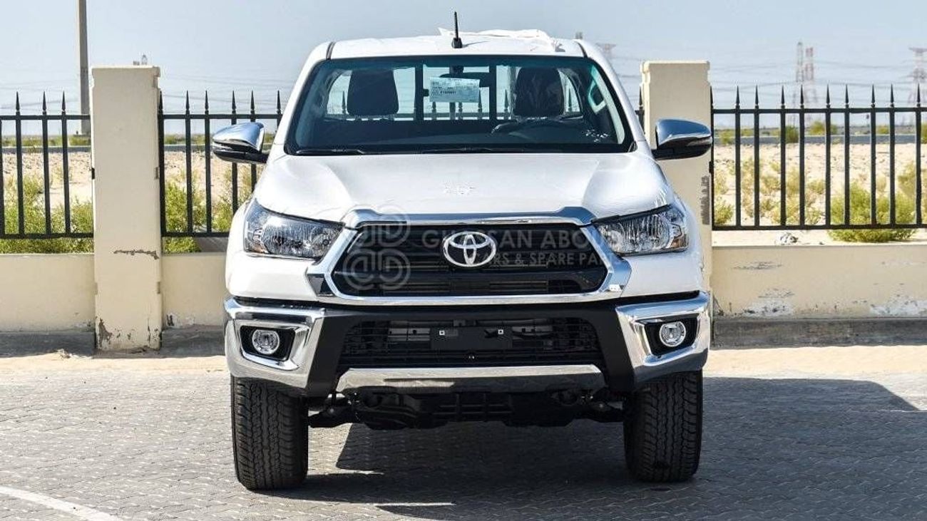 تويوتا هيلوكس Double Cabin, DLX, 2.4L, Diesel