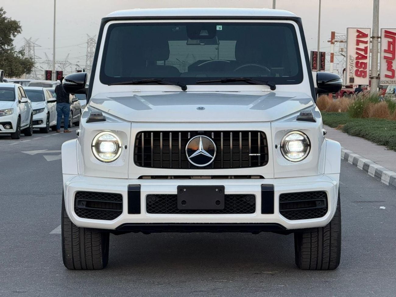 Mercedes Benz G63 AMG STD AMG Night Package