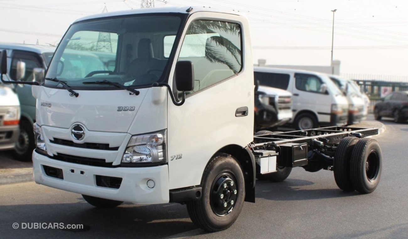 Hino 300 XZU 712 6.5 TON 300S Wide cab(EXPORT ONLY)