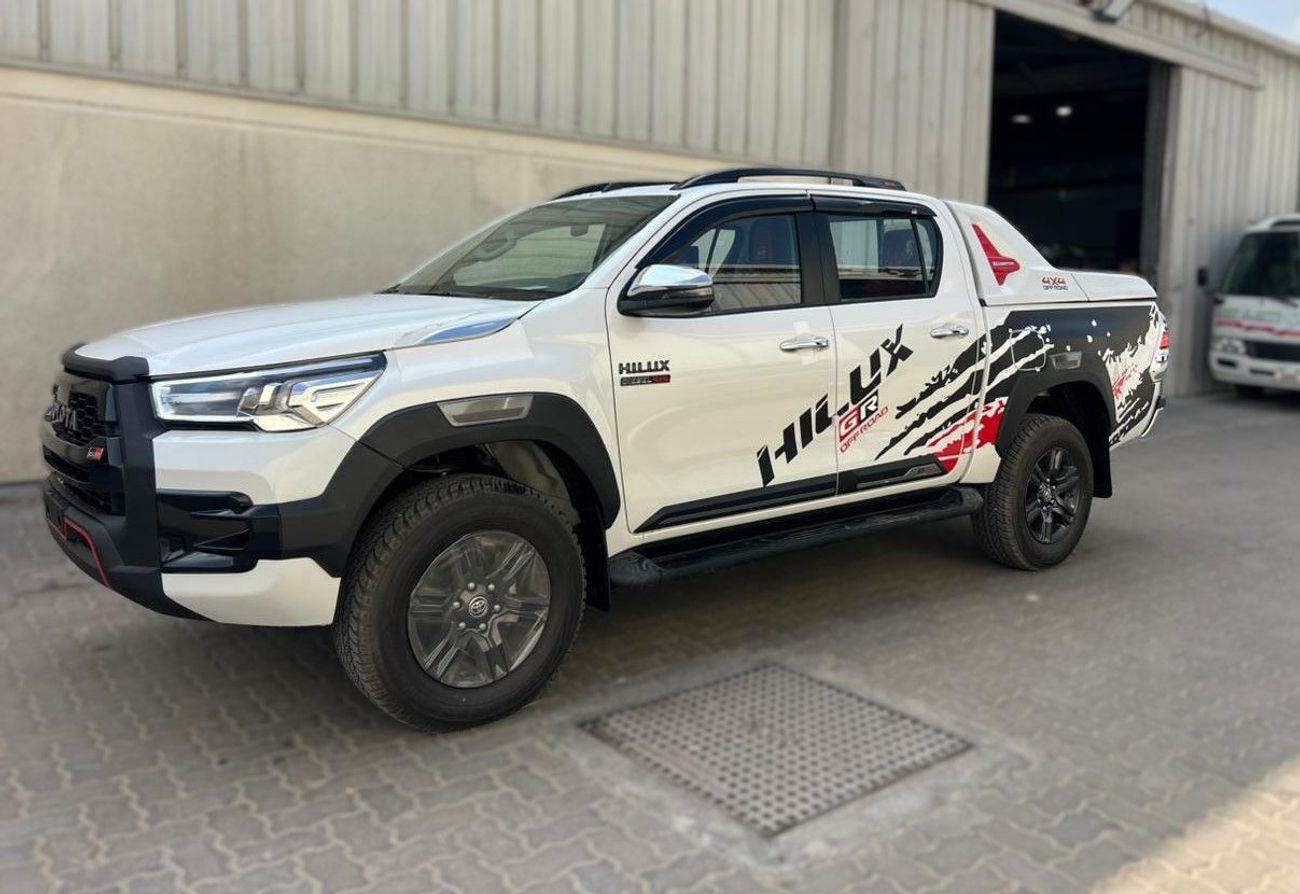 Toyota Hilux TOYOTA HILUX 2.4L DIESEL GR-SPORTS 4X4 FULL OPTION MY 2026