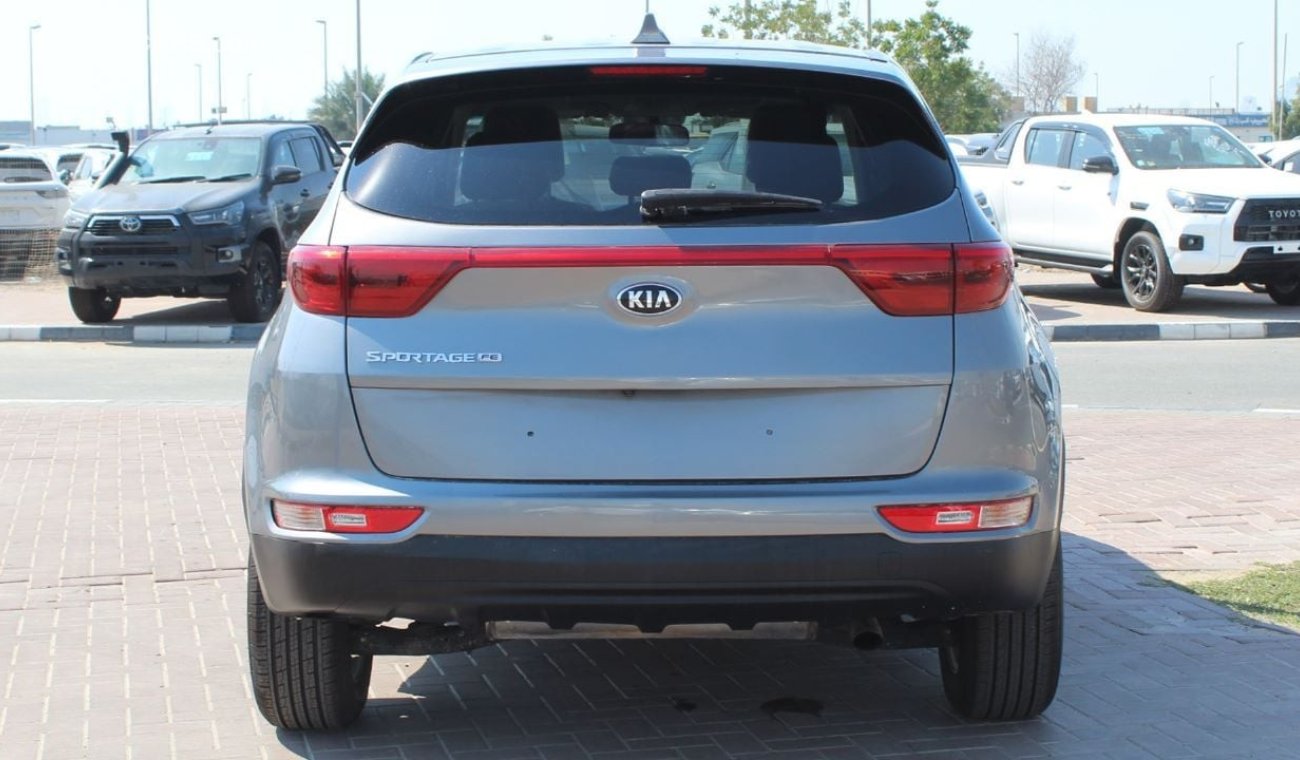 كيا سبورتيج KIA SPORTAGE LX AT 2018 2.4L V4