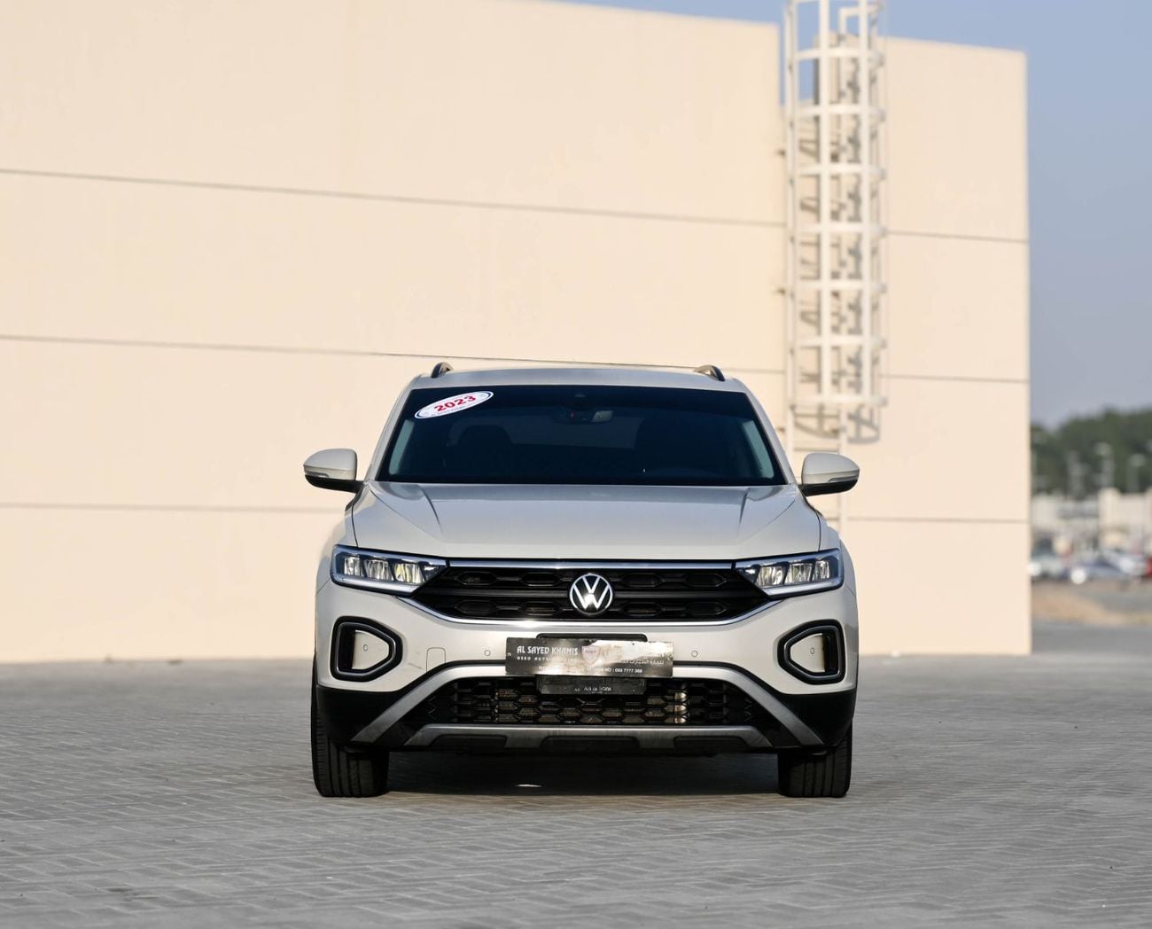 Volkswagen T ROC Life 1.4L VOLKSWAGEN T ROC 2023 1.4L GCC   accident-free Excellent Condition 1019  AED Monthly