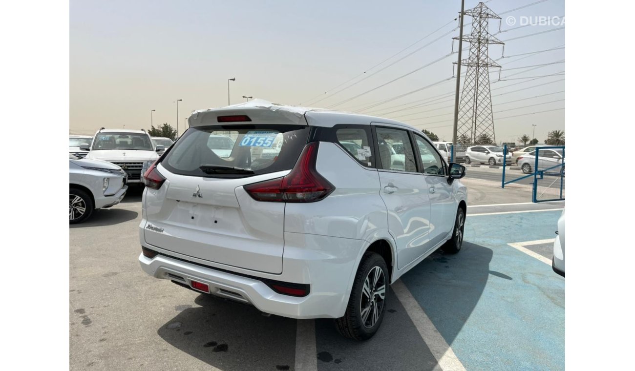 Mitsubishi Xpander H-Line 1.5L SUV FWD 5Doors