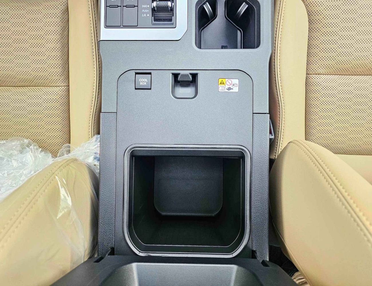 Toyota Prado LUXURY TURBO / 2.4L PETROL V4 / FULL OPTION / 360*CAMERA / JBL SPEAKERS / PANORAMIC ROOF (CODE # PPL