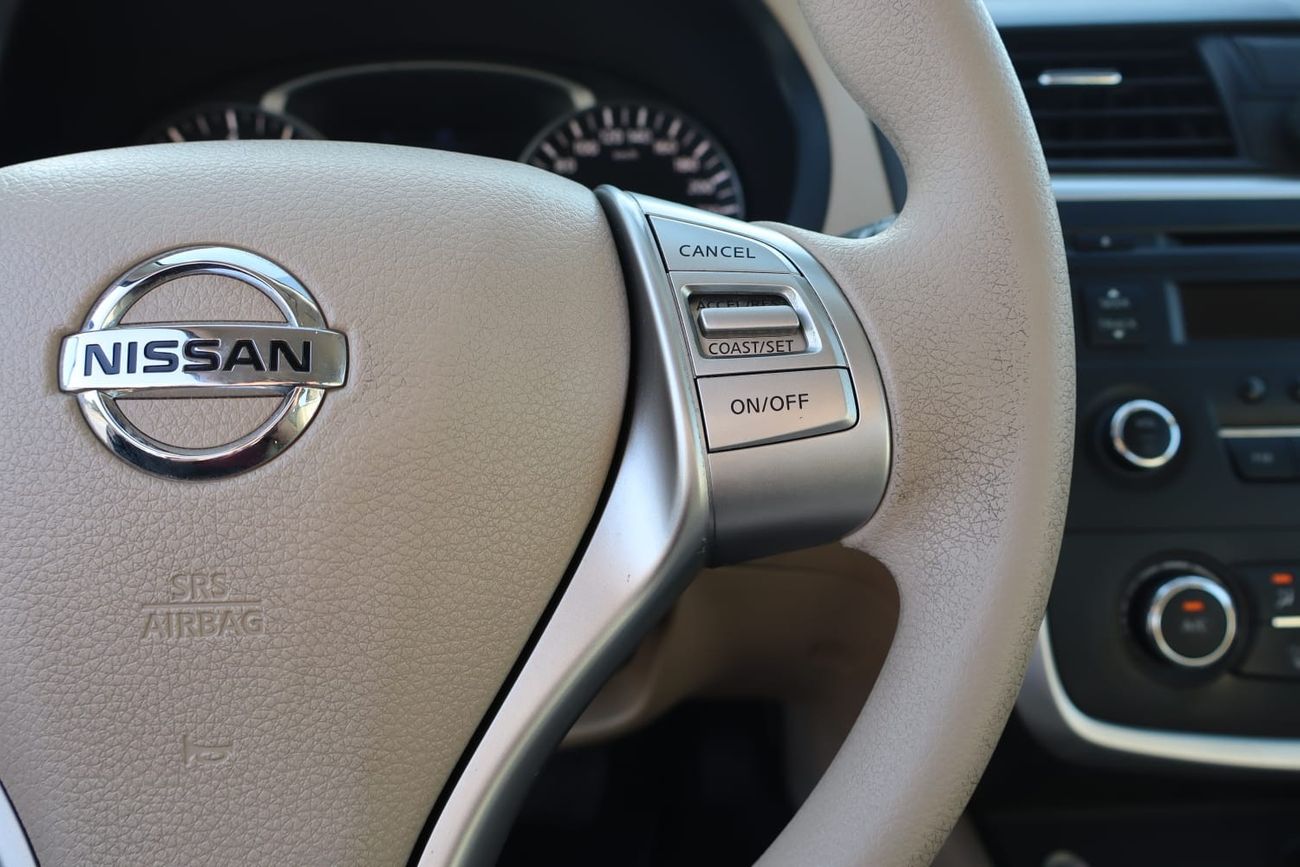 Used Nissan Altima S 2018 for sale in Sharjah - 782796
