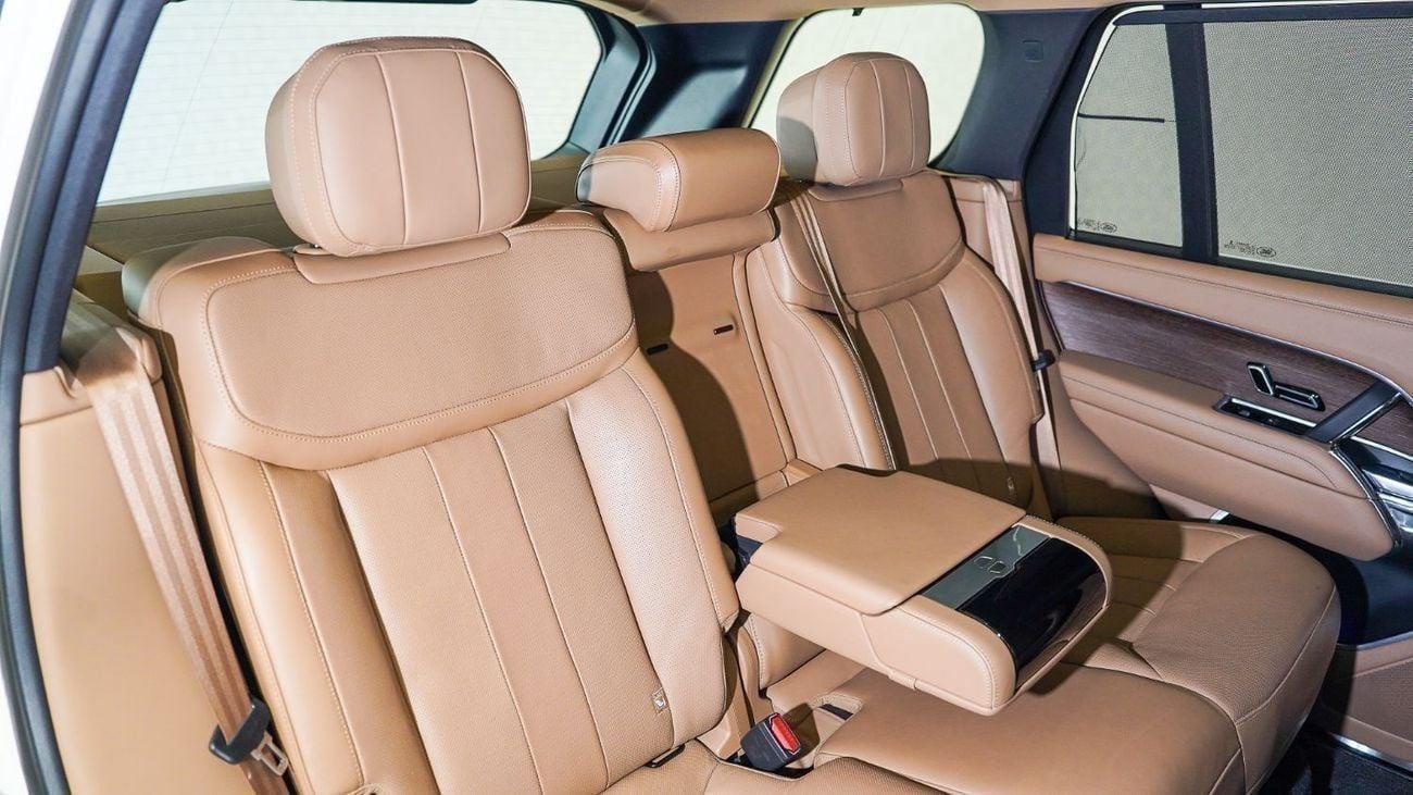 لاند روفر رينج روفر HSE P530 4.4L Special Offer | AED 7,229 PM | Special Colour, 23in Wheels | P530 HSE