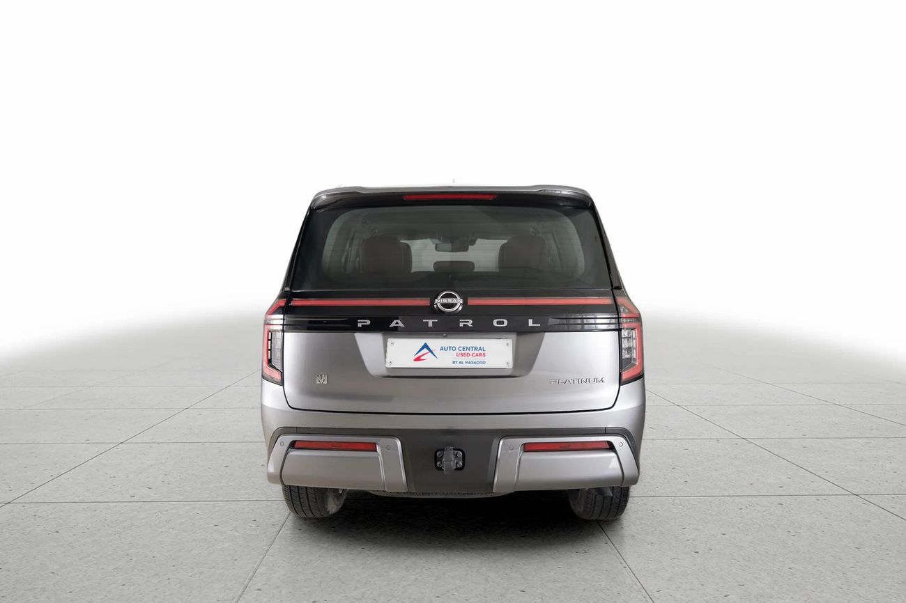 Nissan Patrol SE Platinum City 5.6L SE PLATINUM CITY 3.8