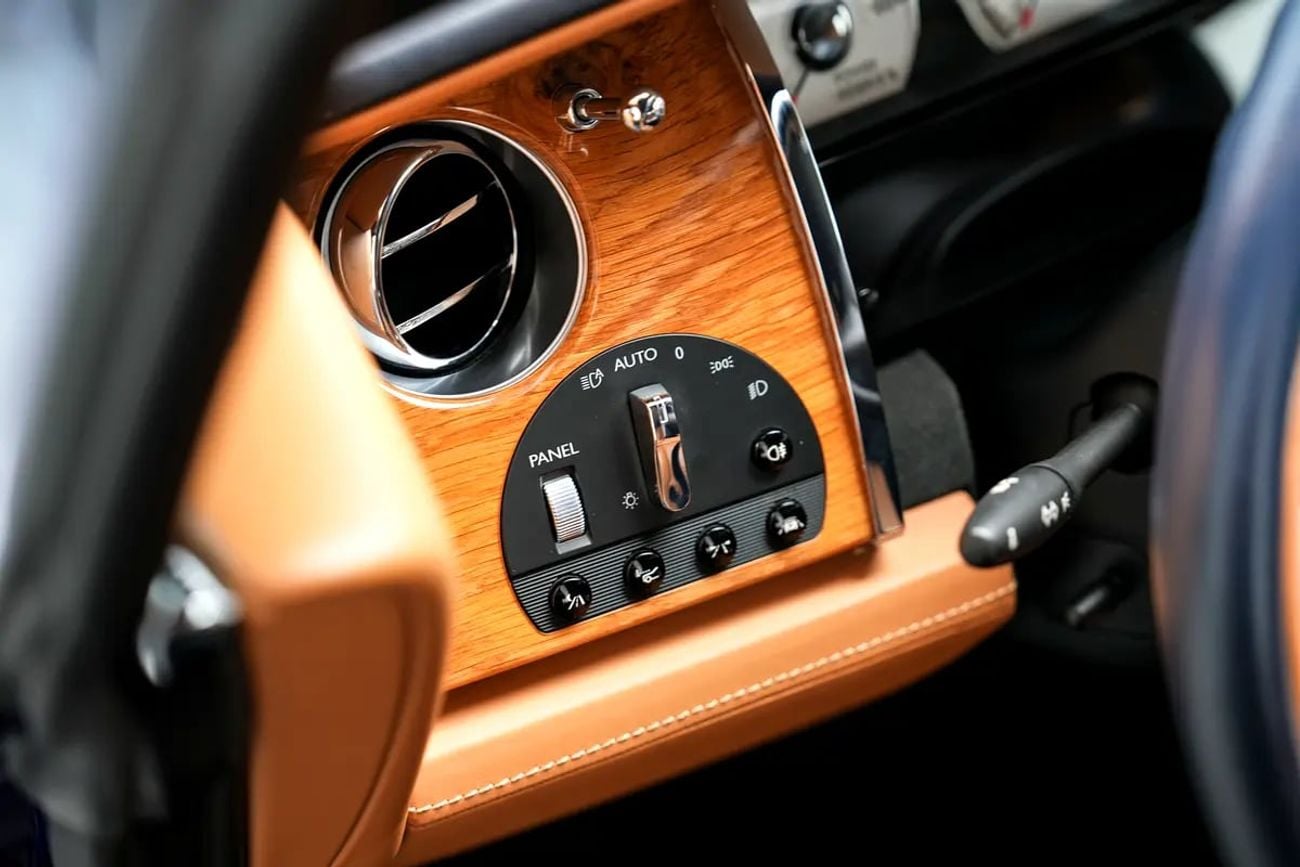 Rolls Royce Wraith STANDARD | GCC Specs | Pristine Condition
