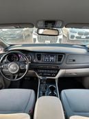 Kia Sedona car in perfect condition Kia sedona 2020 with engine capacity 3.3 car requires investment. in LX tri