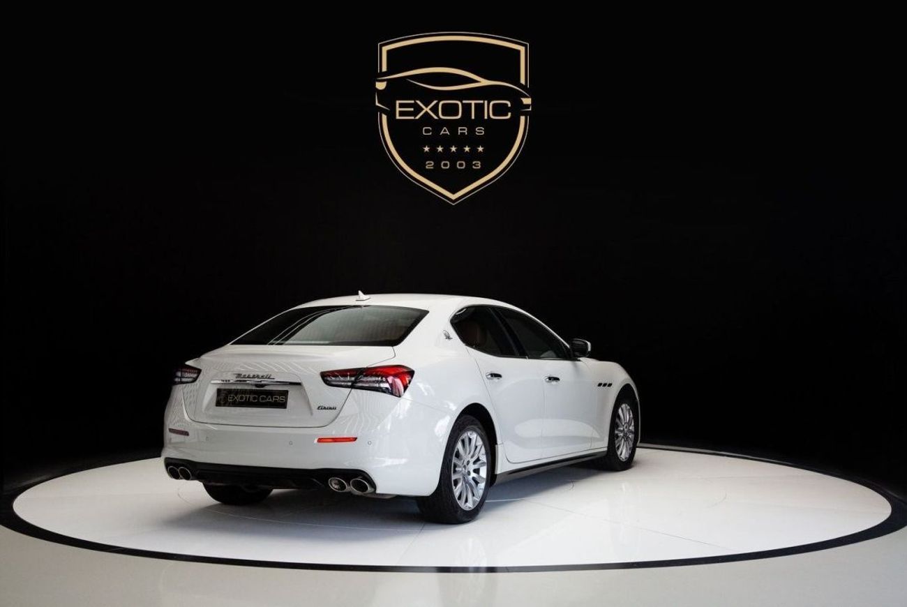 Maserati Ghibli Maserati Ghibli