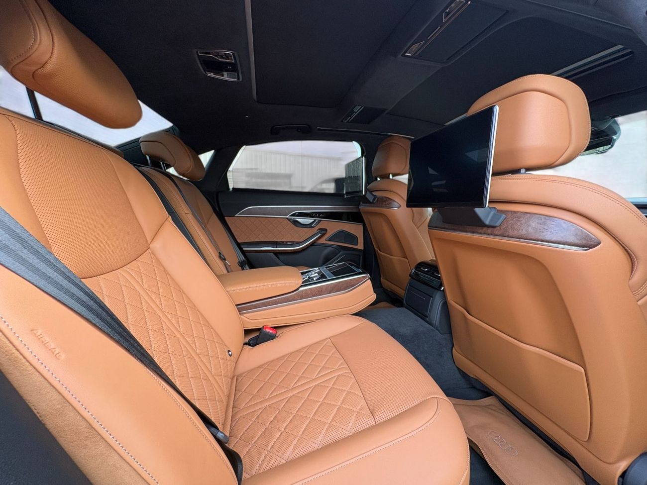 أودي A8 L 60 TFSI quattro 4.0L (454 HP) V8 A/T | 2024 | GCC SPECS | NARDO GREY | AED 6,400 per month