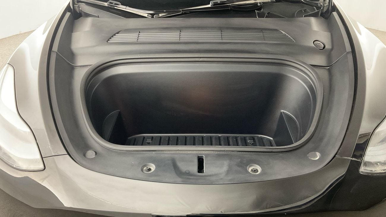 تسلا موديل Y Long Range (Dual Motor) | upto AED 20,000 Ramadan Discount | شامل الضمان | 0 ﺪﻔﻋﺓ ﺃﻮﻟﻯ