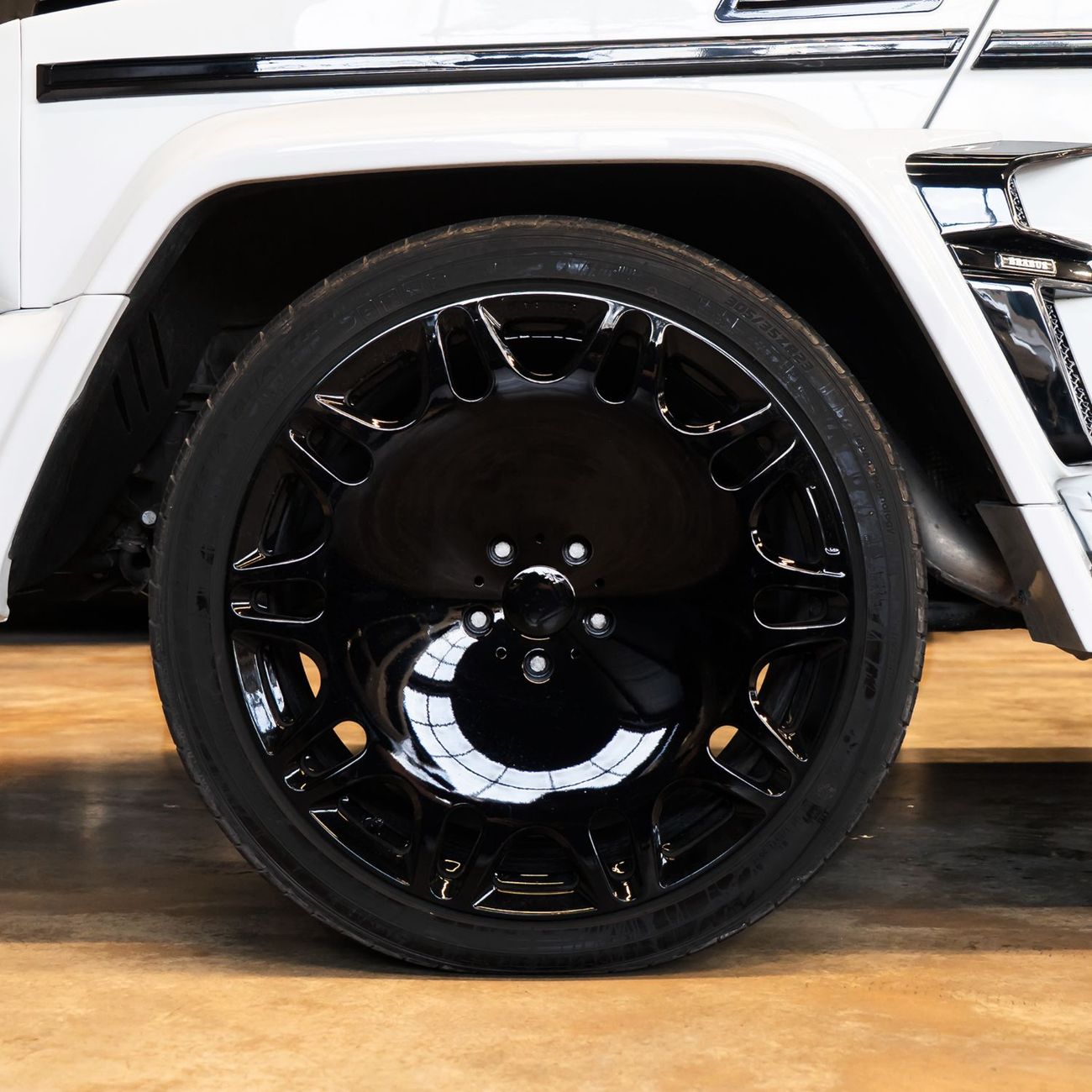 مرسيدس بنز G 63 AMG Std 5.5L AED 7,947 pm • 0% Downpayment • Mercedes G63 AMG Brabus Kit • 1 Year Warranty