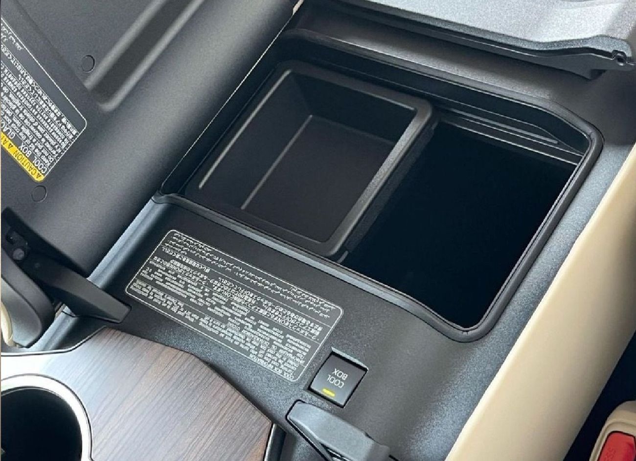 Toyota Land Cruiser 2024 GXR 3.5L Twin Turbo Full Option