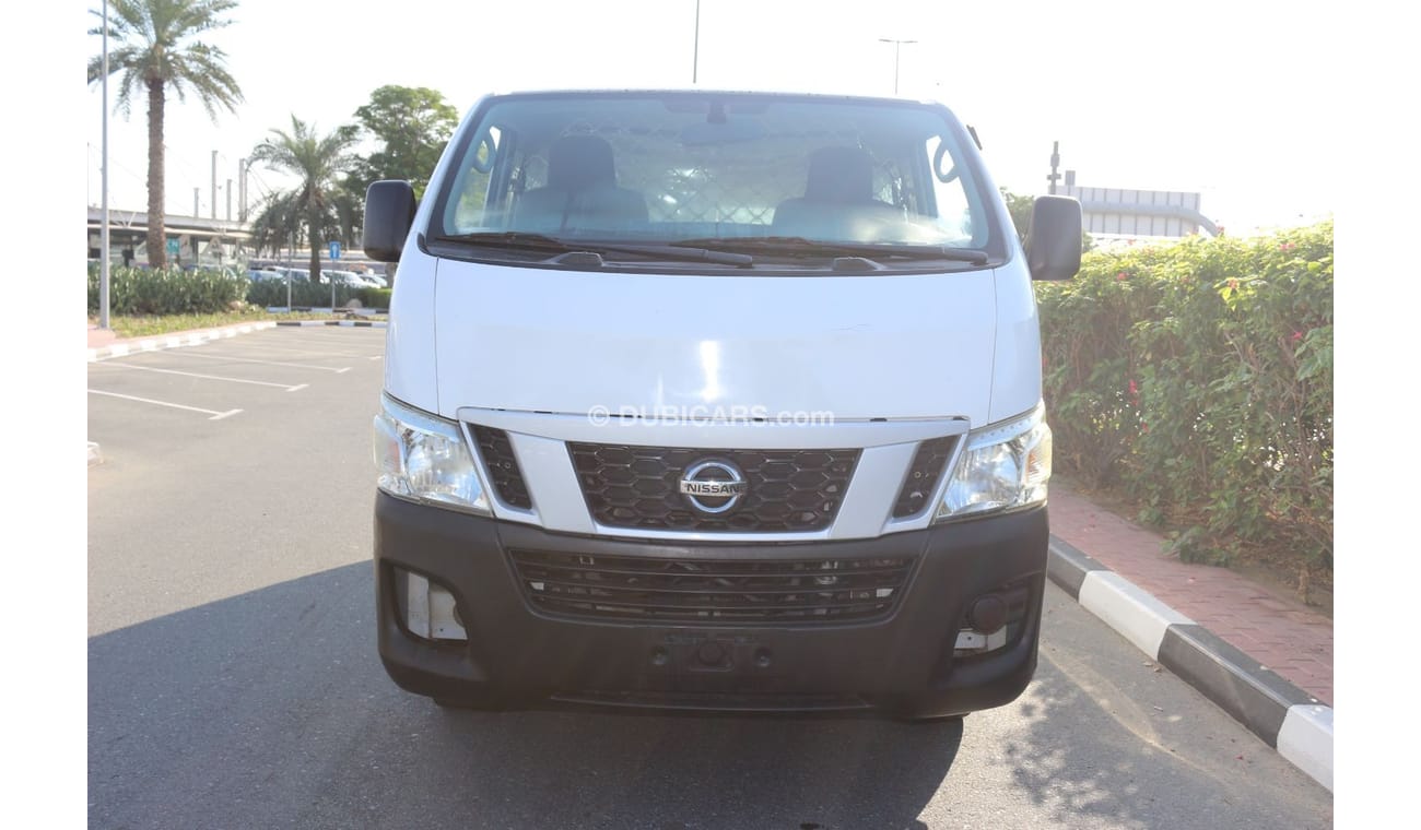 نيسان أورفان لوحة فان Std نيسان فان ديليفري  حموله 5 راكب موديل 2016 جير عادي