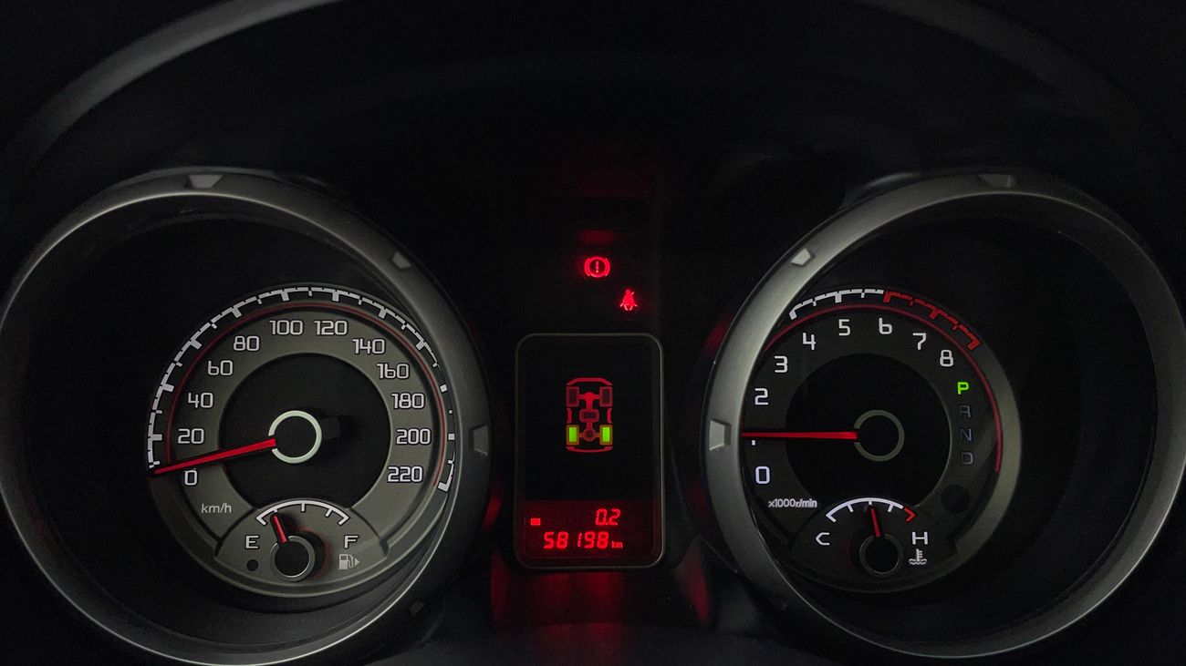 ميتسوبيشي باجيرو GLS MIDLINE 3 | بدون دفعة مقدمة | اختبار قيادة مجاني للمنزل