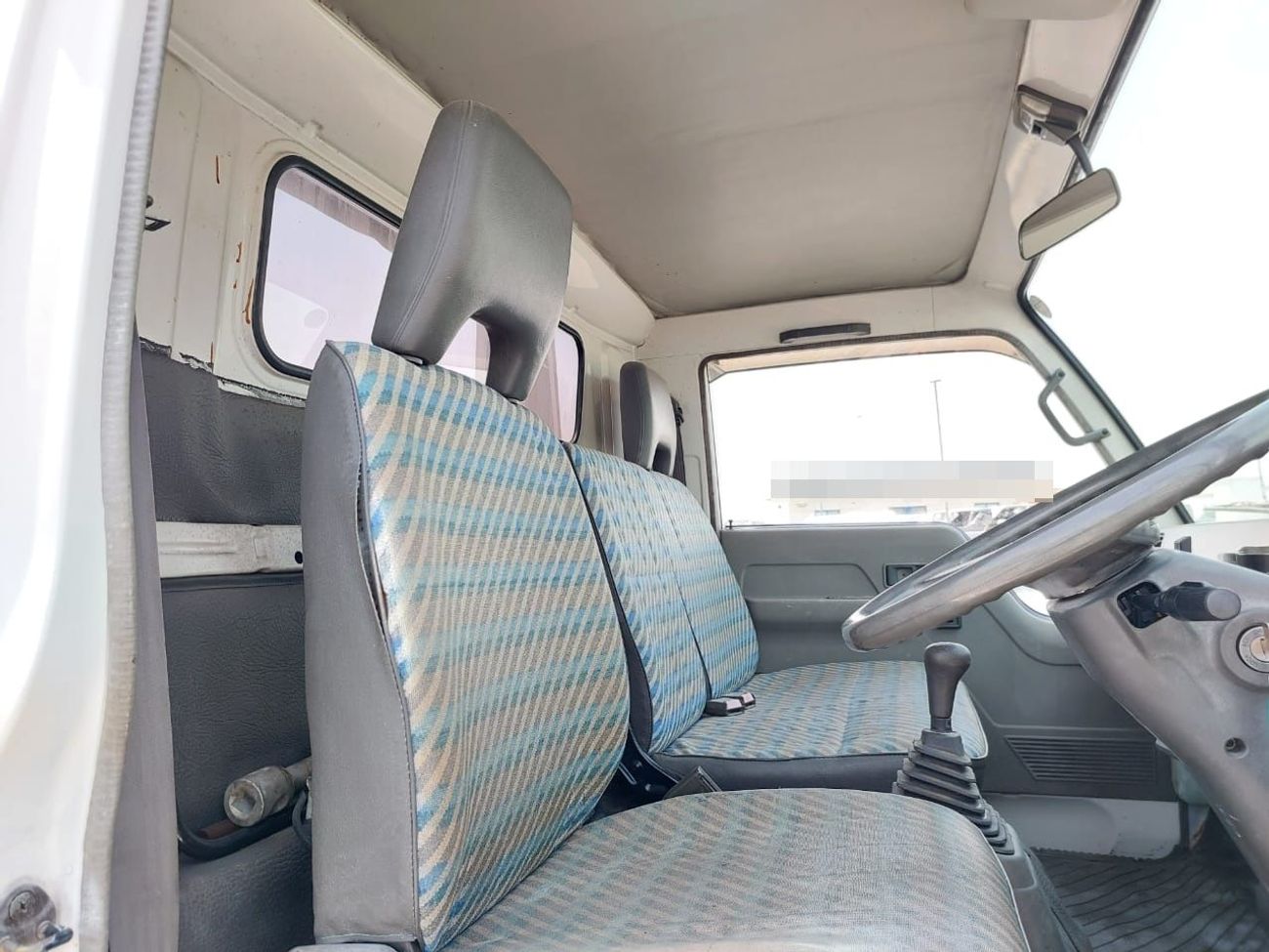 Mitsubishi Fuso Canter MITSUBISHI CANTER 4D33 TRUCK RHD 1993 MODEL 4.2 L DIESEL MANUAL(PM81723)