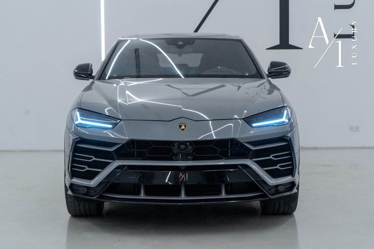 Lamborghini Urus STD 4.0T V8 2019 Lamborghini Urus, Excellent Condition, Fully Loaded, GCC Spec