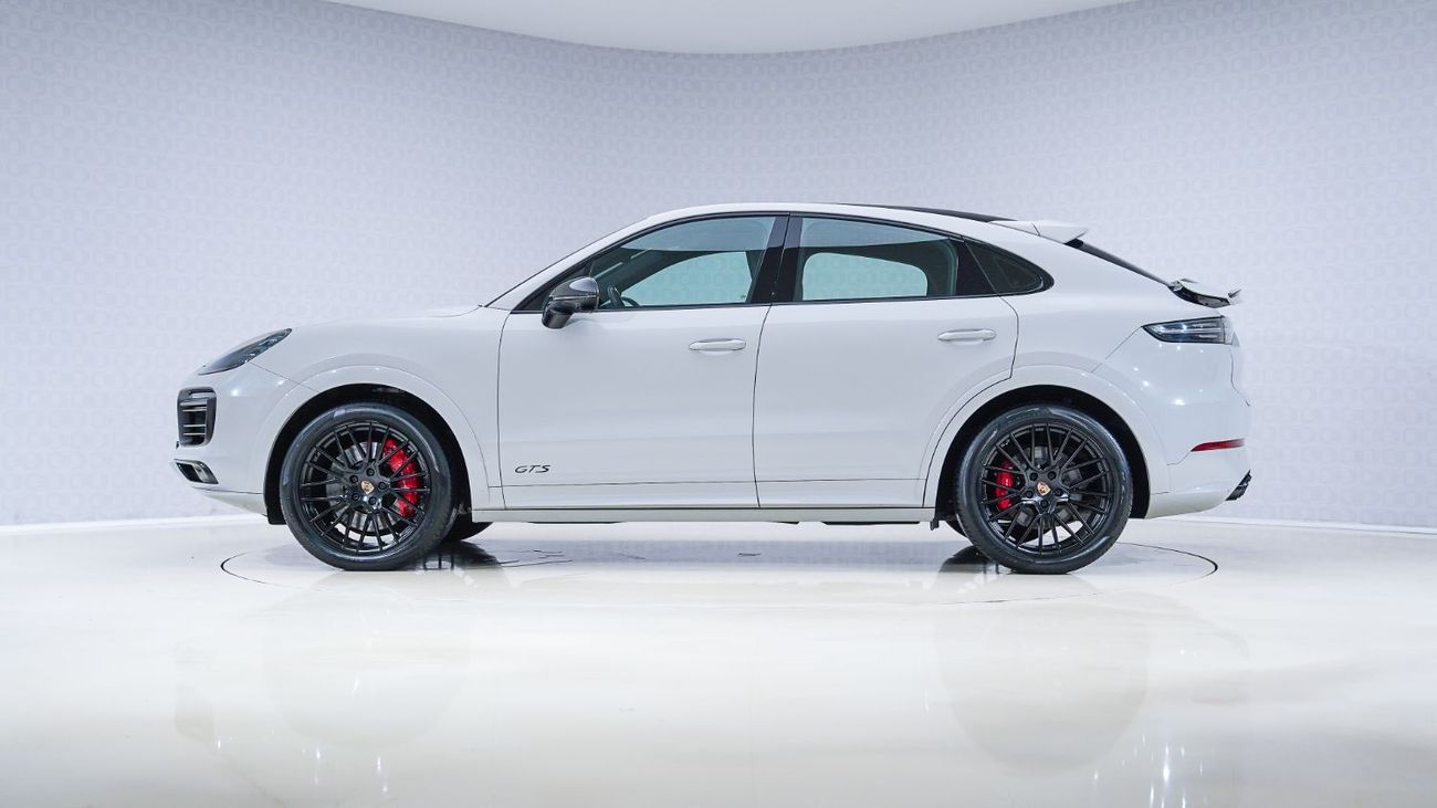 Porsche Cayenne Coupe GTS - AED 6658 P/M - Warranty till 05/2025