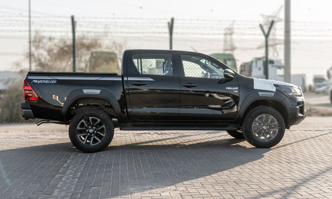تويوتا هيلوكس 2026 Toyota Hilux Adventure 4.0L AT Petrol (Black-Black)