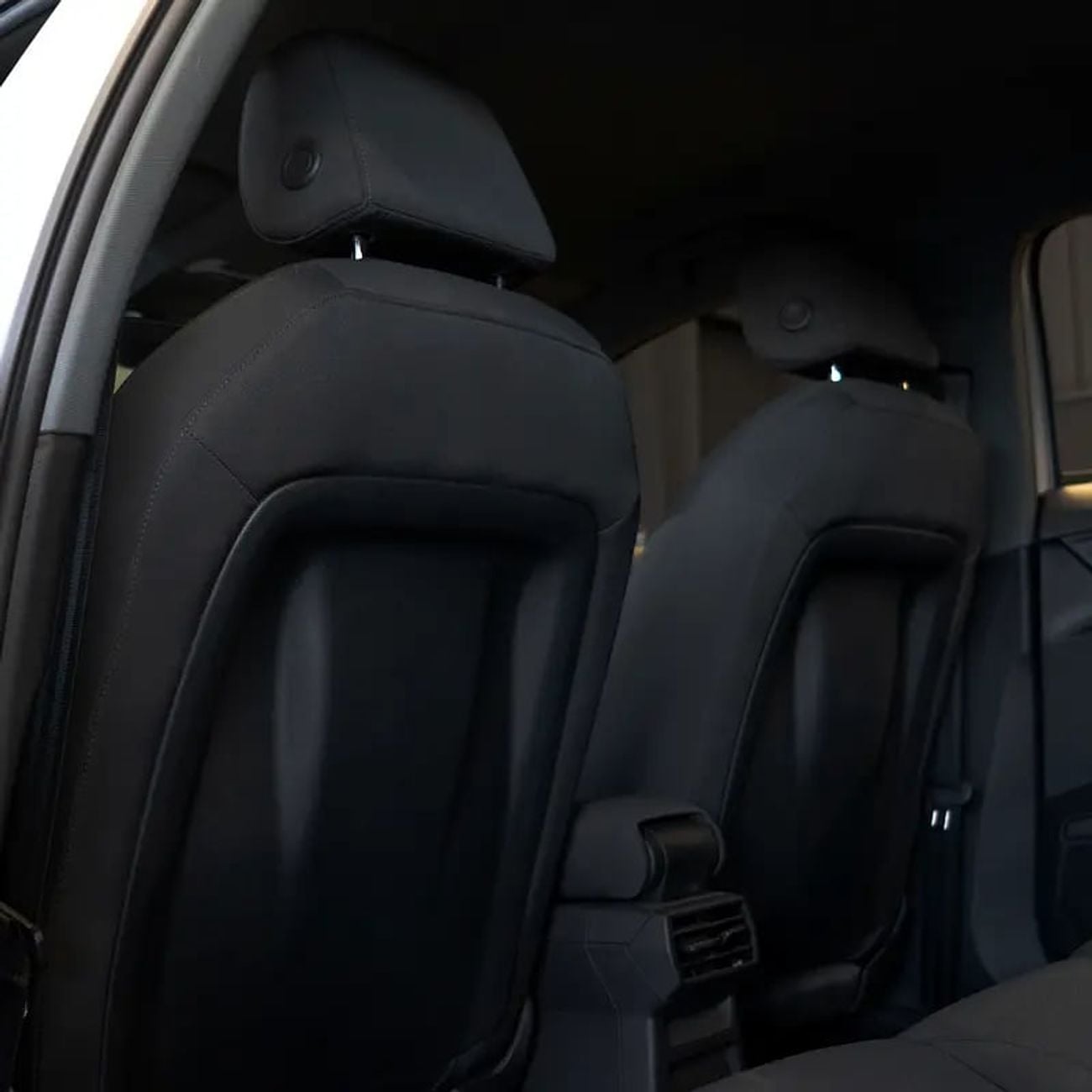 أودي A3 35 TFSI S Line 1.4L 1,532 p.m • 0% Downpayment • 35 TFSI • Agency Warranty and Service Package