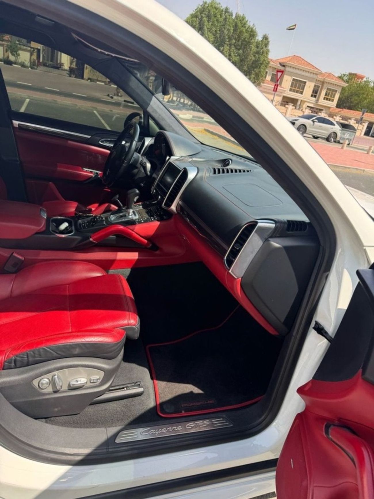 Porsche Cayenne GTS 4.8L