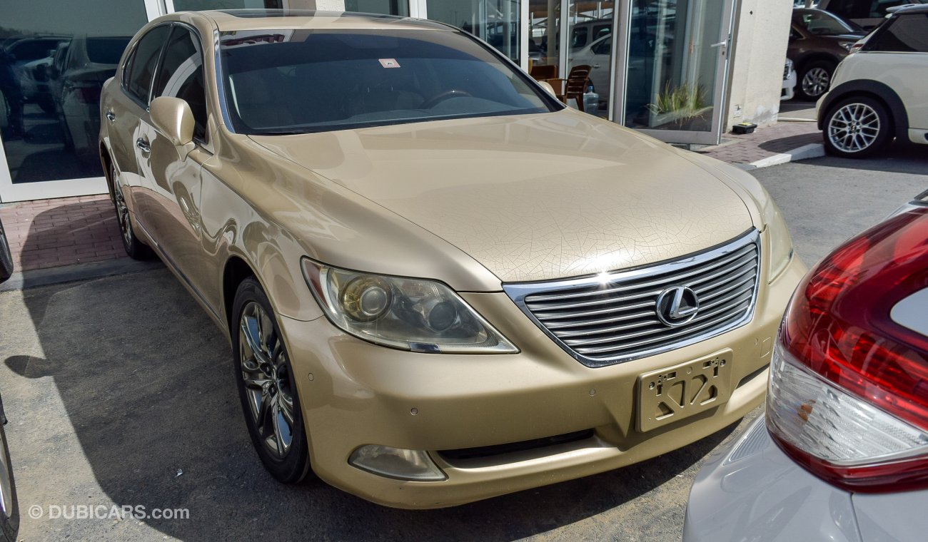 Lexus LS460