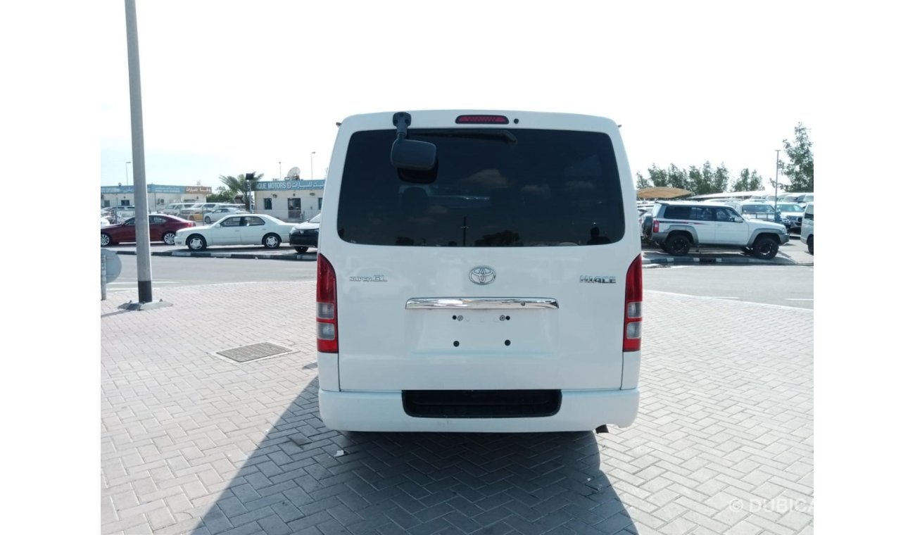 تويوتا هاياس TOYOTA HIACE RIGHT HAND DRIVE (PM997)