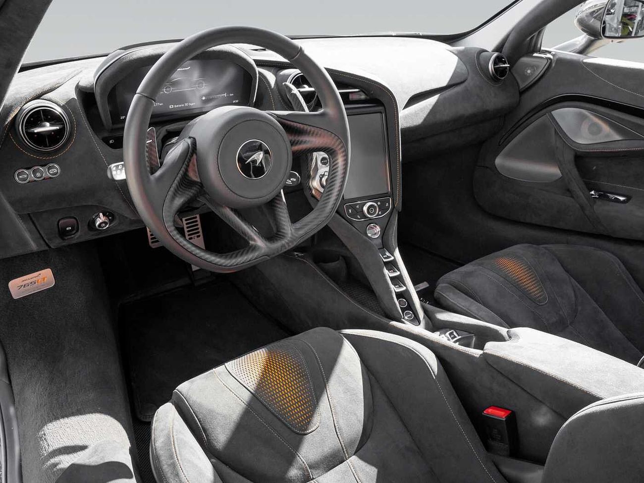 مكلارين 675LT McLaren 675LT Spider