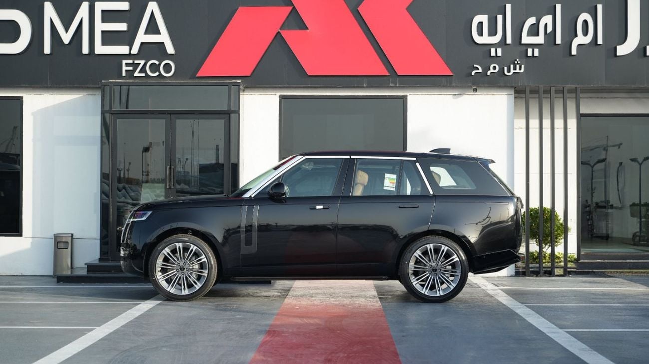 Land Rover Range Rover HSE P400 3.0L V6 Black 2026 MY Export Only