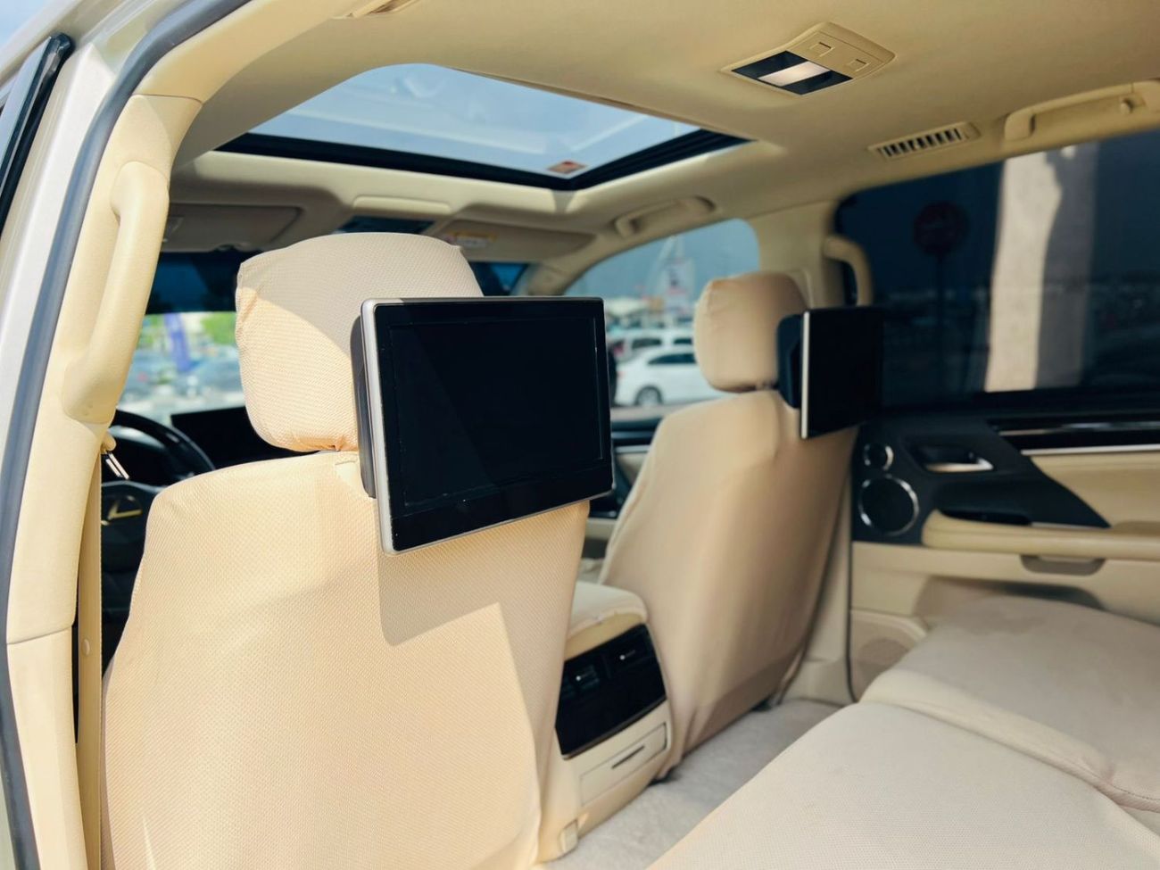 Lexus LX 570 LEXUS LX 570 2016 Prestige 5.7L/V8