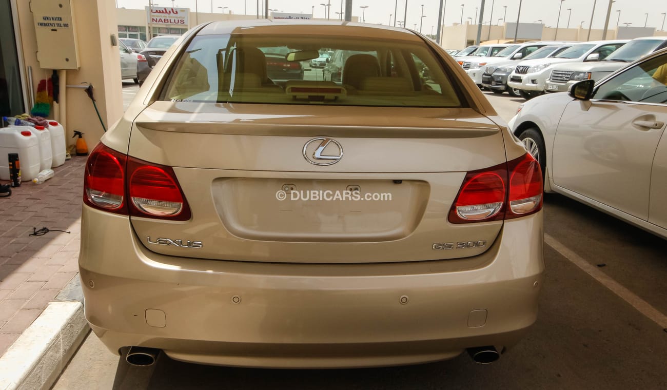 لكزس GS 300