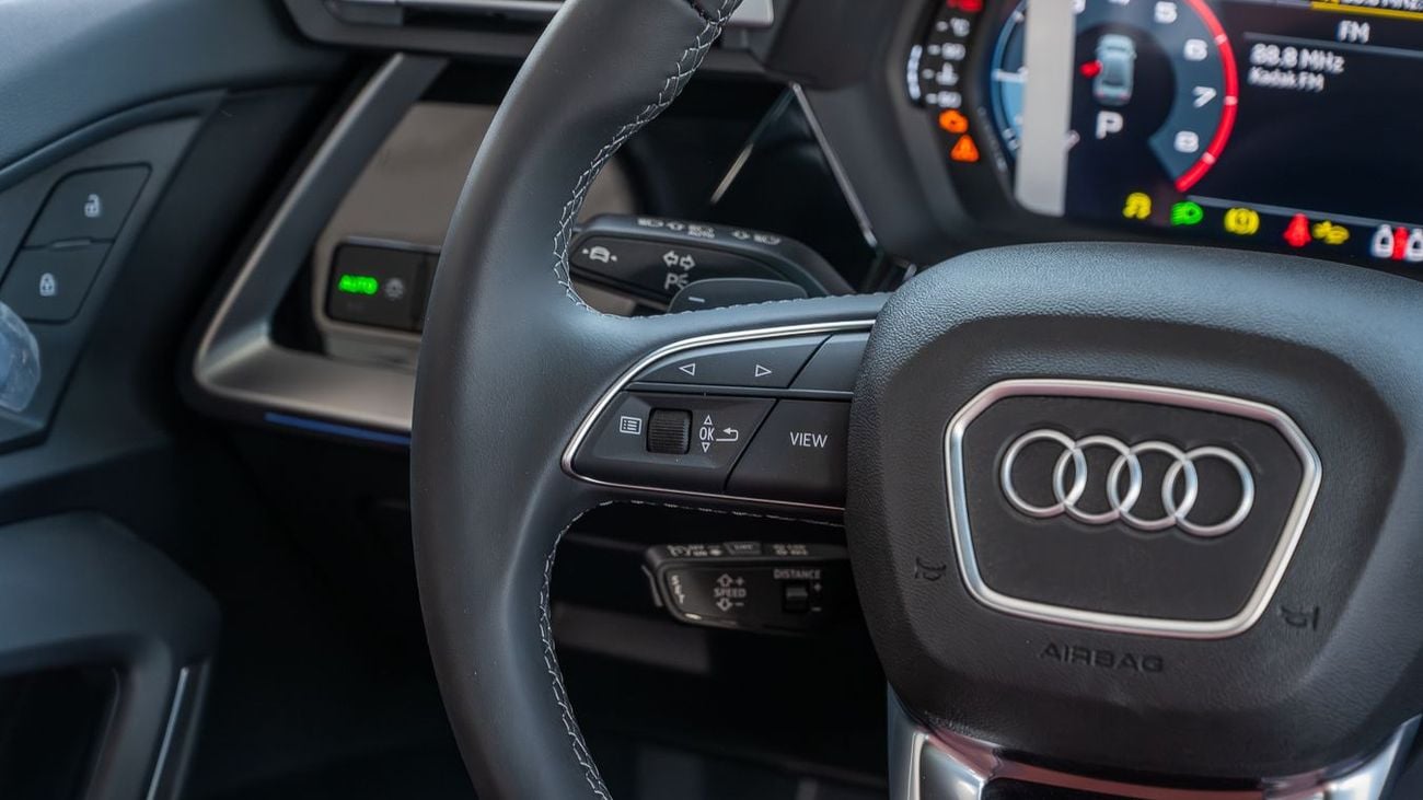 Audi A3 AUDI A3 2.0L -2025YM