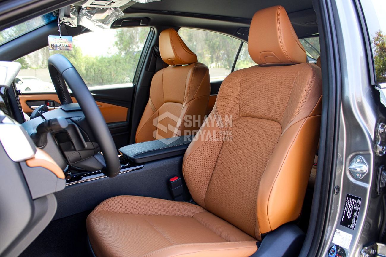 Toyota Camry LUMIERE 2.5L HYBRID AT FWD AT 2026MY