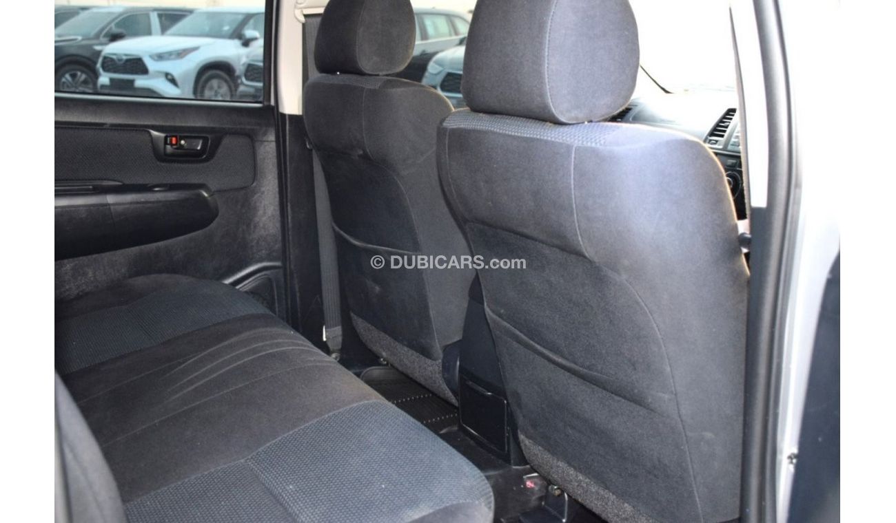 تويوتا هيلوكس