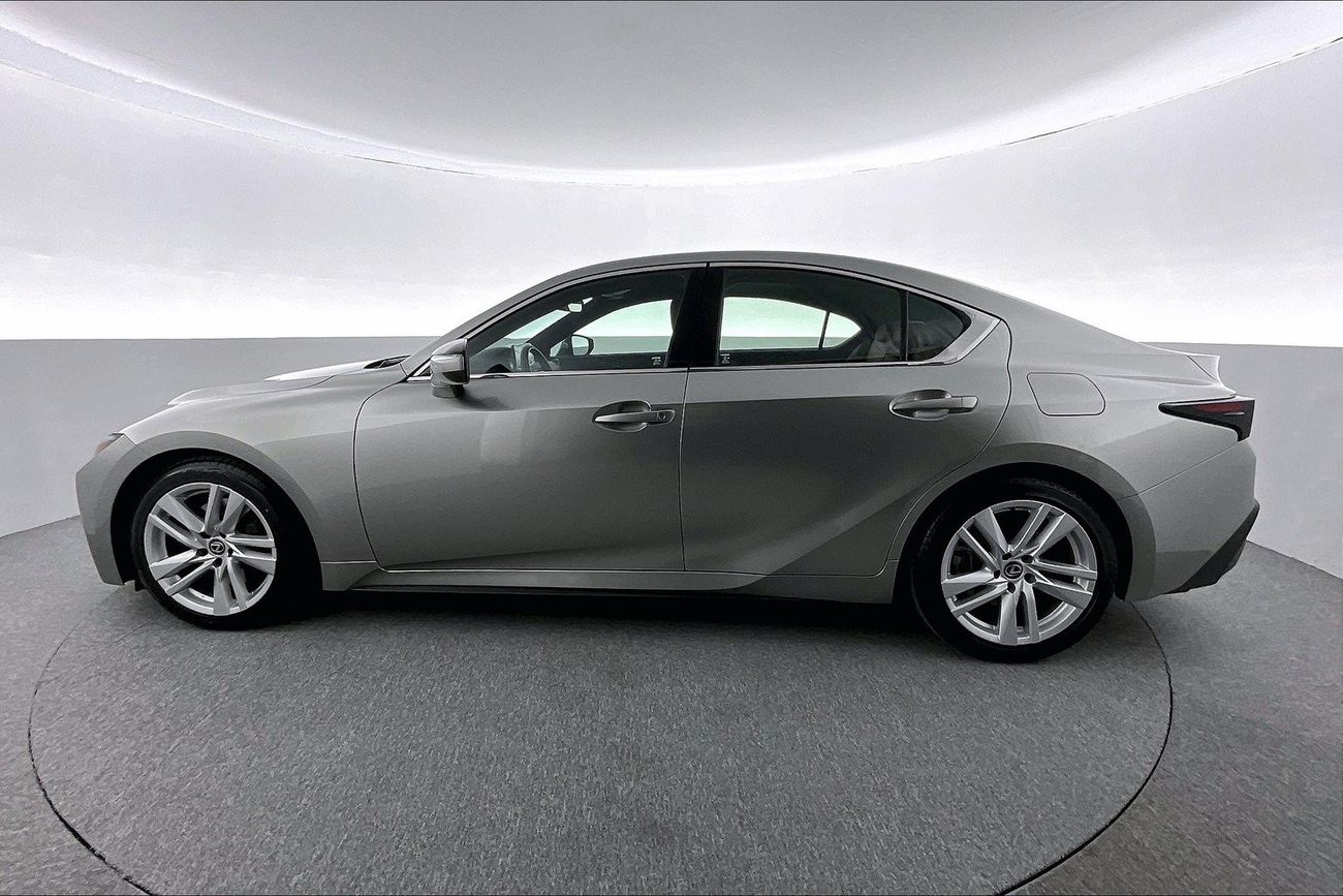 Lexus IS300 Premier | 1 year free warranty | 0 Down Payment