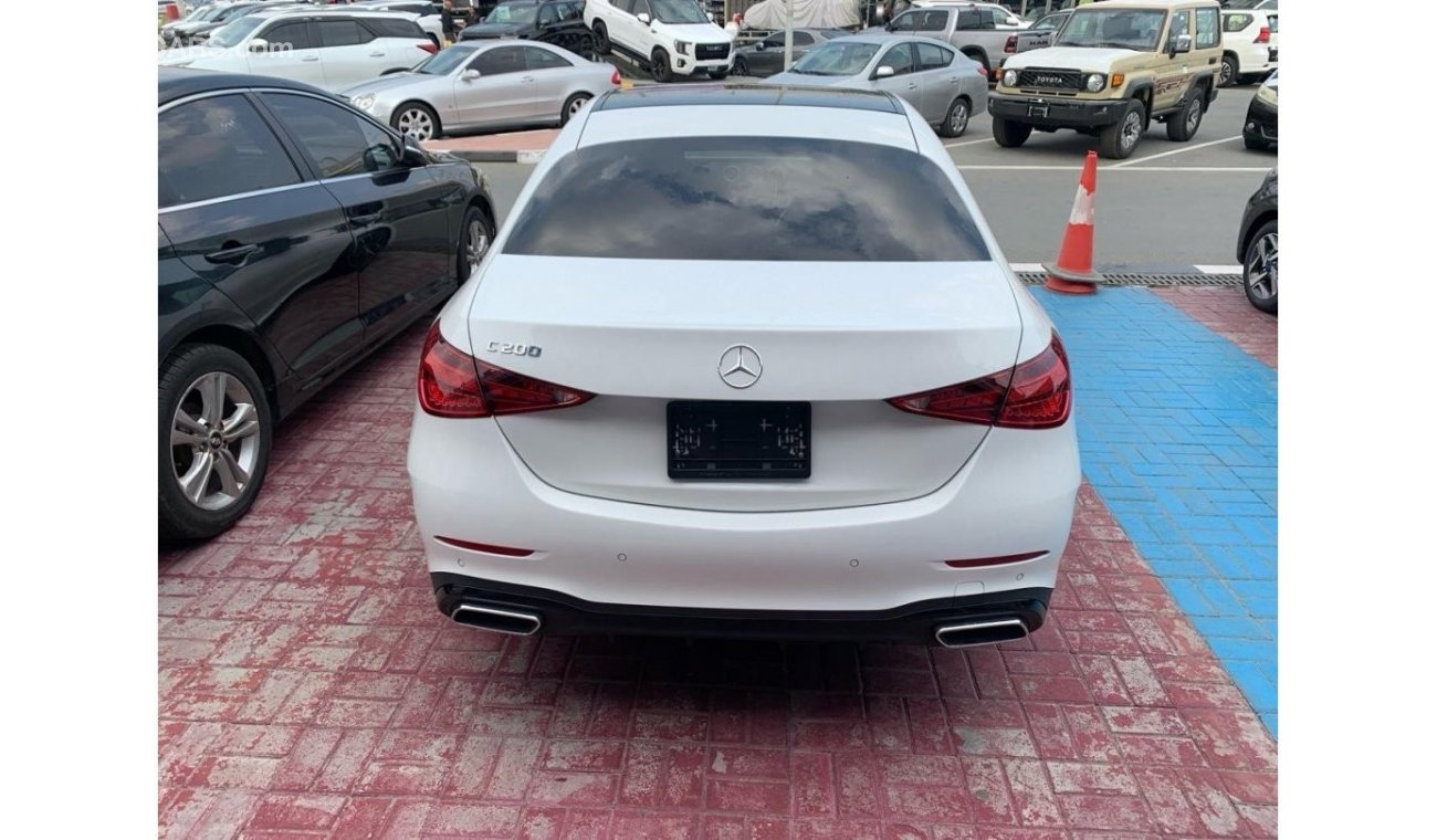 Mercedes-Benz C 200 2023  less driven Mercedes-Benz C200