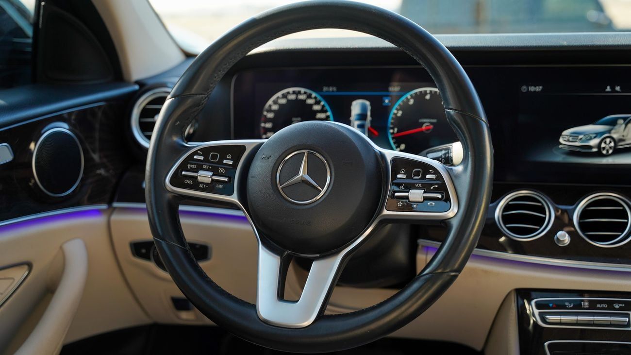 مرسيدس بنز E300 AMG