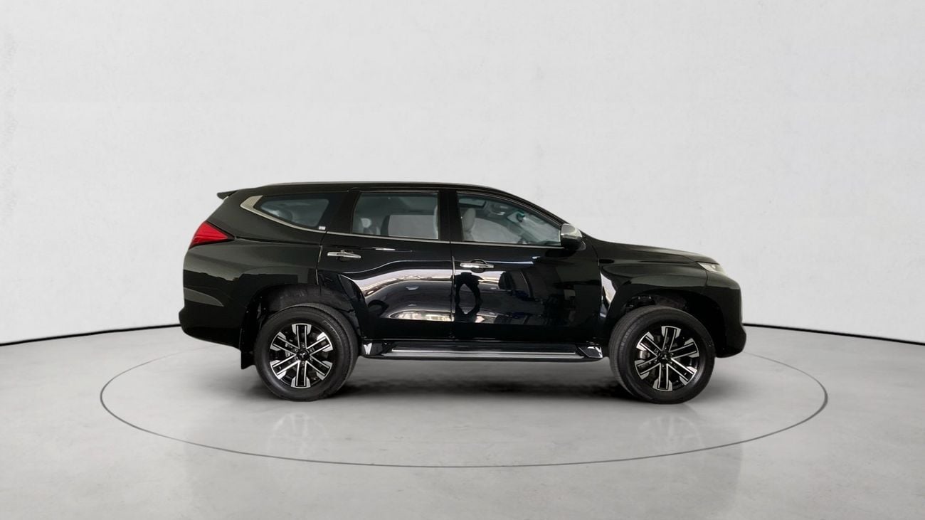 ميتسوبيشي مونتيرو سبورت GLS Top | شامل الضمان | 0 ﺪﻔﻋﺓ ﺃﻮﻟﻯ