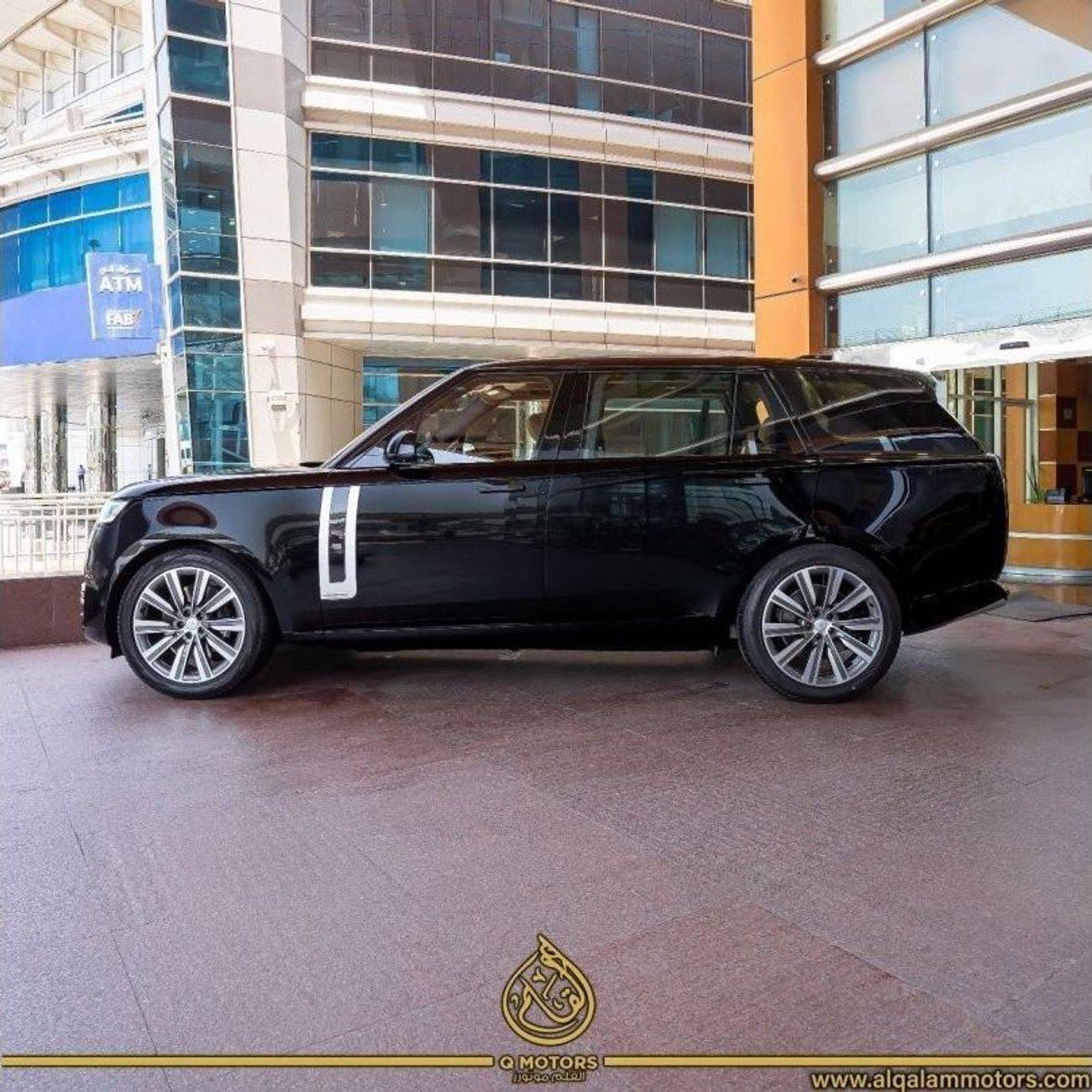 Land Rover Range Rover LWB P530 (Brand New)