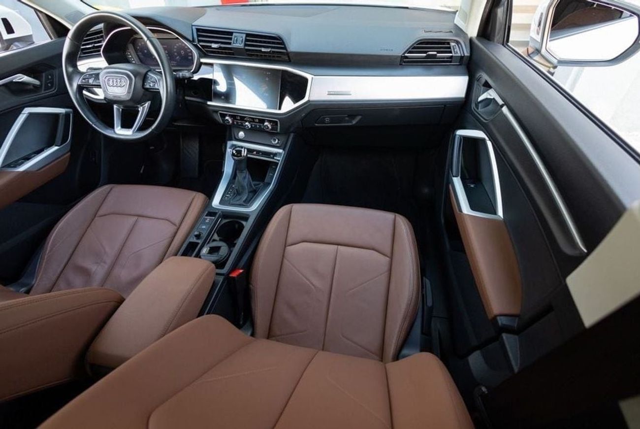 أودي Q3 35 TFSI S Line 1.4L