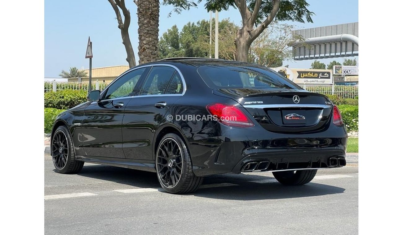 Mercedes-Benz C 300 Std MERCEDES BENZ C300 AMG 2019 KIT C63 WITH DEALER WARRANTY