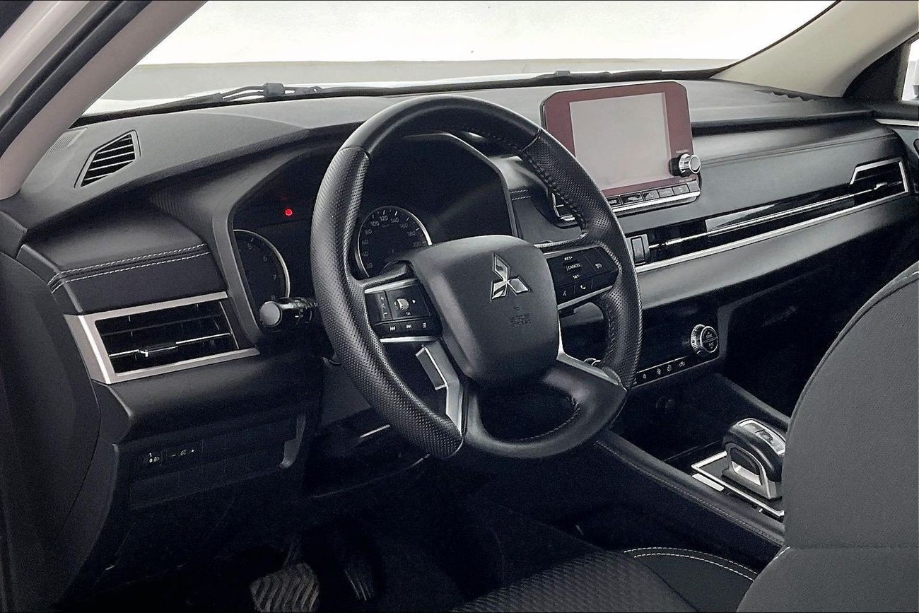 Mitsubishi Outlander Highline | Guaranteed Warranty | 0 Down Payment