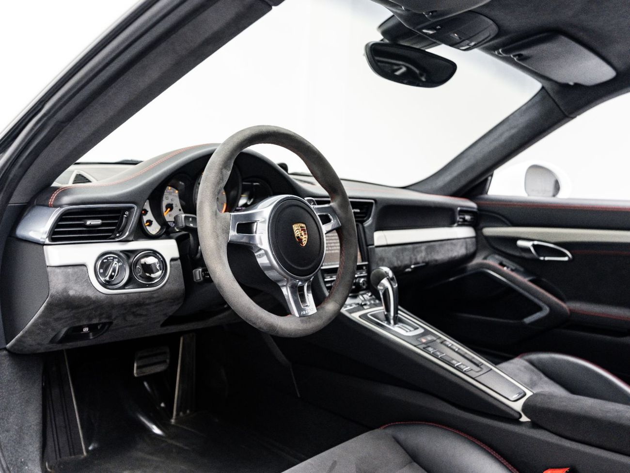 بورش 911 GT3 3.8L (475 HP) Coupe