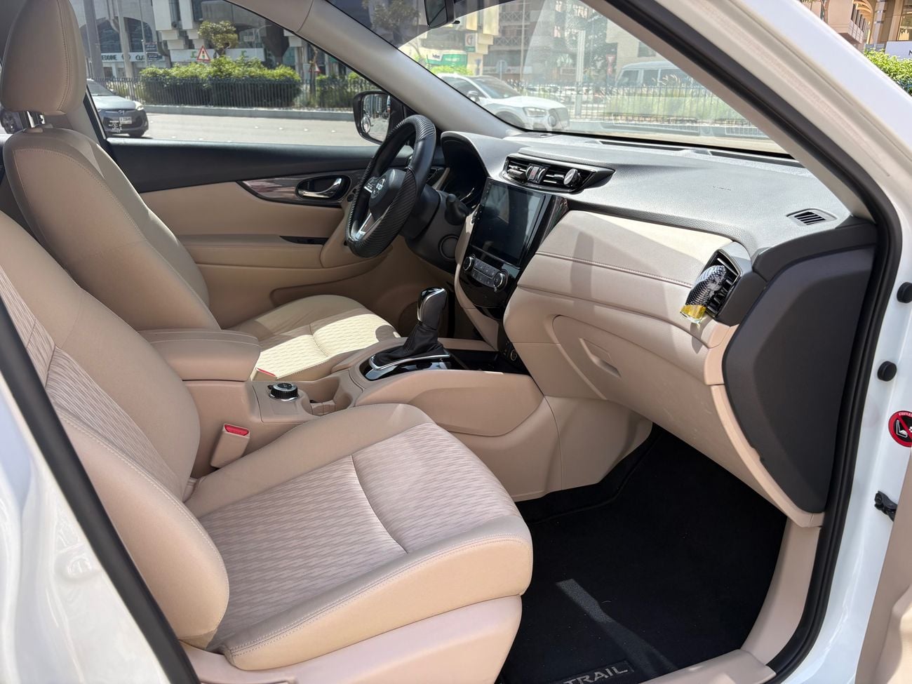 نيسان إكس تريل S 2.5L 4WD (5 Seater)