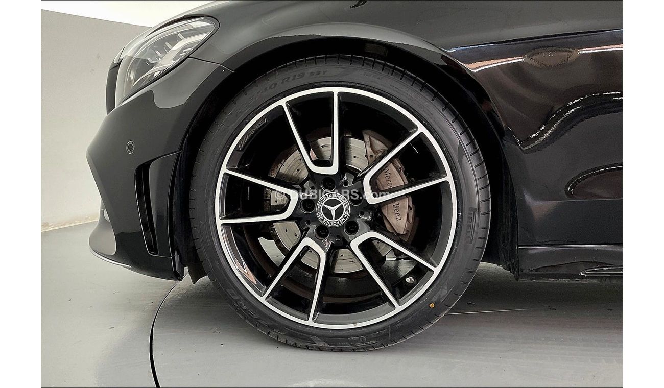 Mercedes-Benz C 200 Standard (AMG Line)