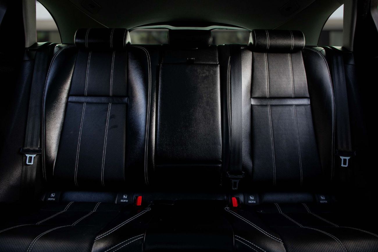 لاند روفر رينج روفر فيلار | 2,937 P.M  | 0% Downpayment | Magnificient Condition!