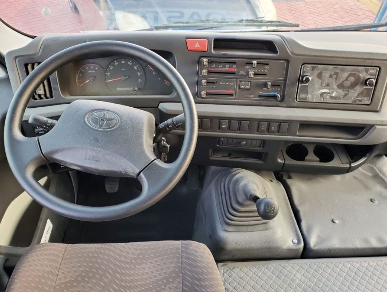 Toyota Coaster 2022 4.2L DSL 22 SEATS BUS FOR EXPORT ONLY